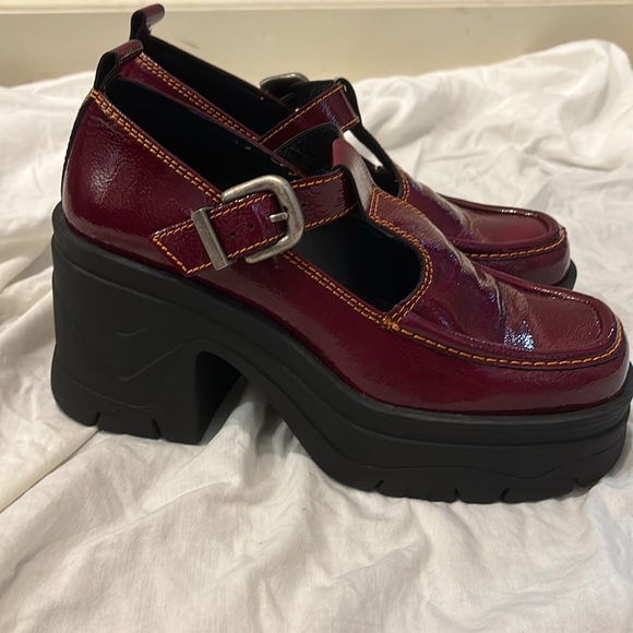 Mayla Platform Heel - Picture 3 of 8